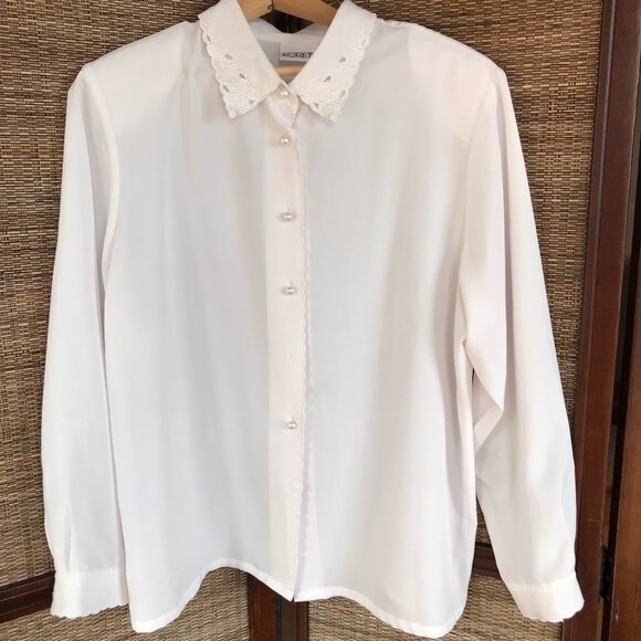 Koret Vintage 80s Cream Blouse: Size 16, Scalloped Eyelet Embroidery Detail - Picture 6 of 16